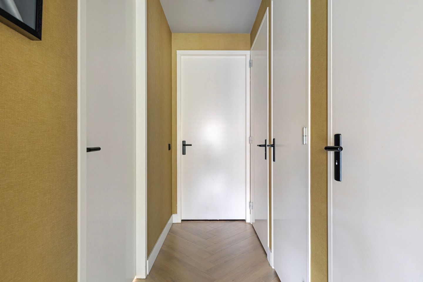 Photo 19 of Wales 10