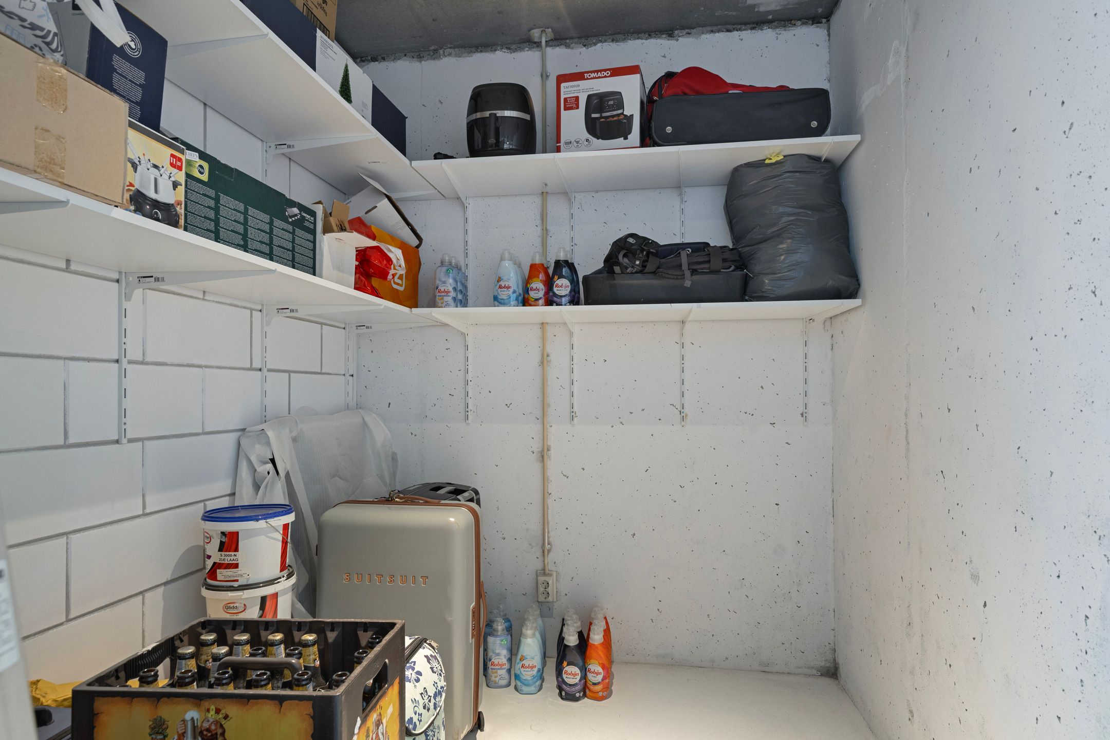 Photo 33 of Wales 10