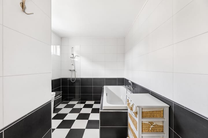 Photo 62 of Westhovenseweg 1-3