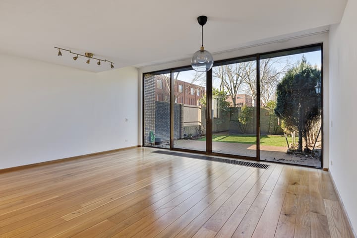 Foto 3 van Hongarenburg 168