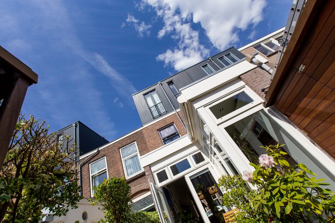 Foto 11 van Van Limburg Brouwerstraat 13