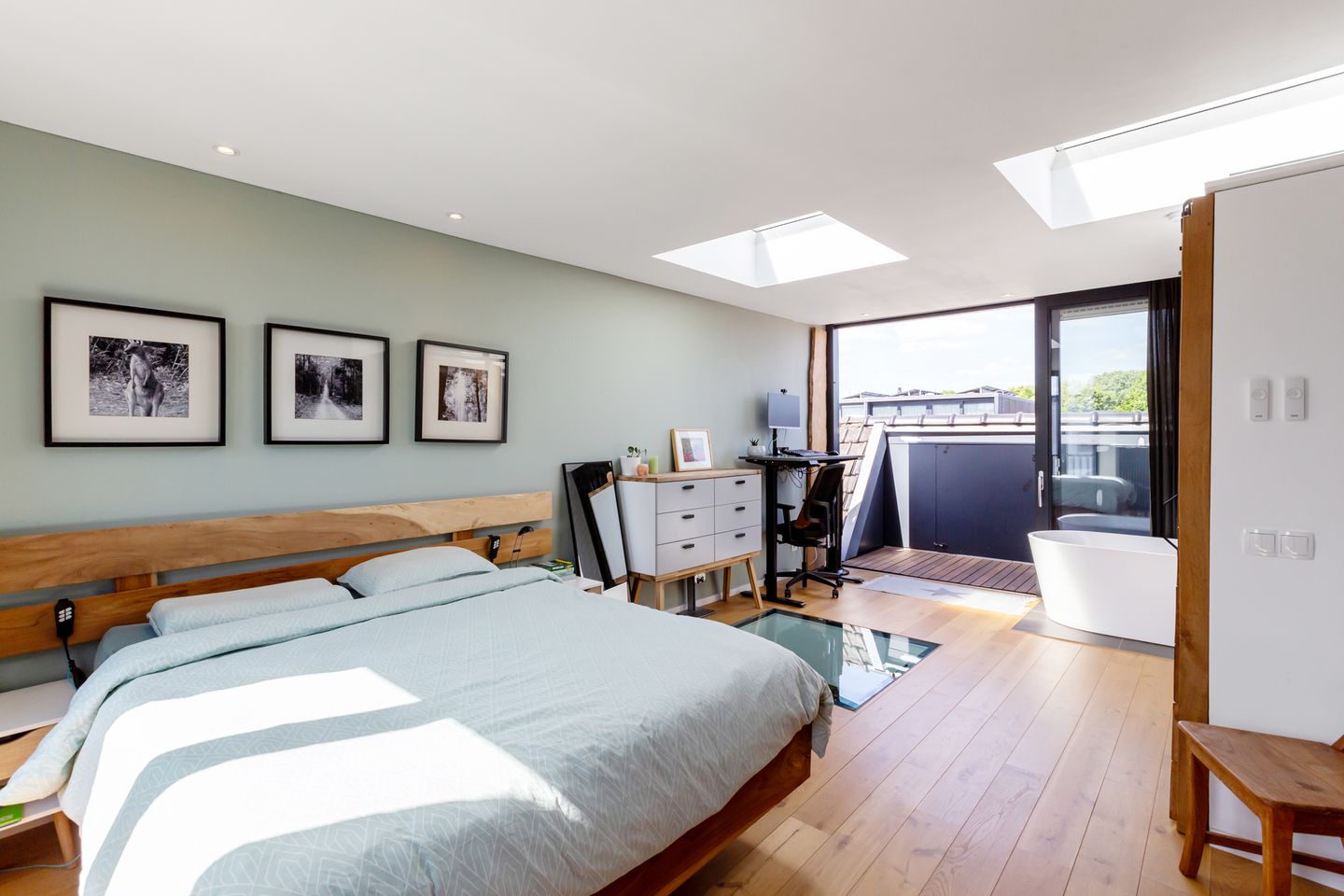 Foto 34 van Van Limburg Brouwerstraat 13