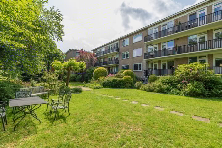 Foto 25 van Floralaan 47