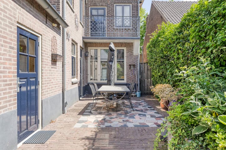 Foto 32 van Nieuwe Brouwerstraat 10