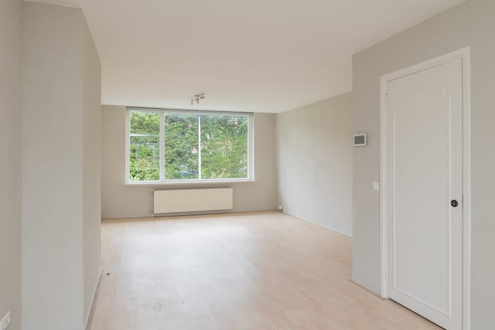 Foto 8 van Juliana van Stolberglaan 32