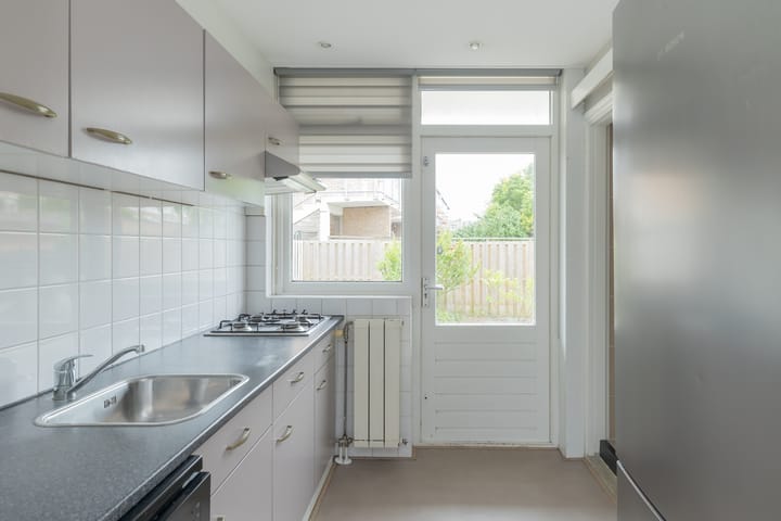 Foto 11 van Juliana van Stolberglaan 32