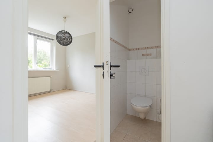 Foto 17 van Juliana van Stolberglaan 32