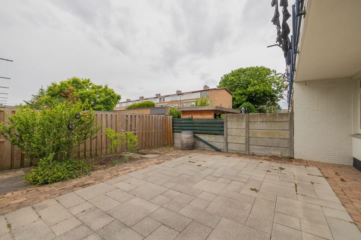 Foto 25 van Juliana van Stolberglaan 32