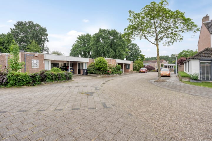 Photo 8 of Heraultlaan 50