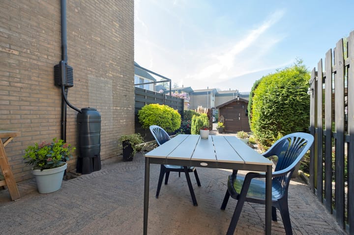 Foto 32 van Ten Oeverlaan 76