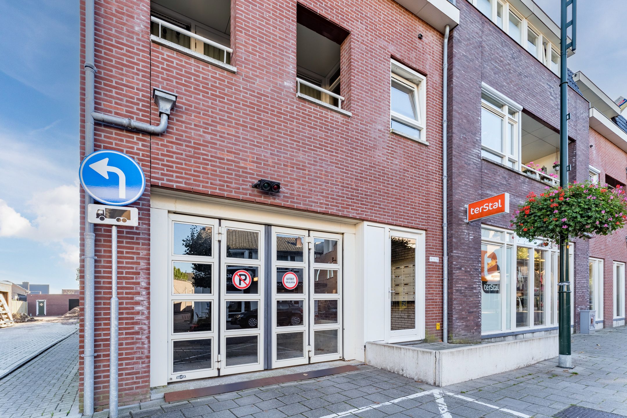 Photo 21 of Marktstraat 14-G