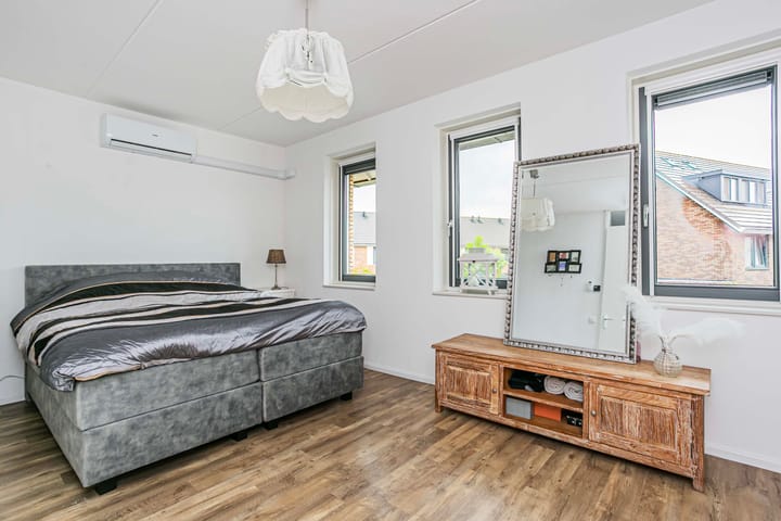 Foto 12 van Saffraanweg 59