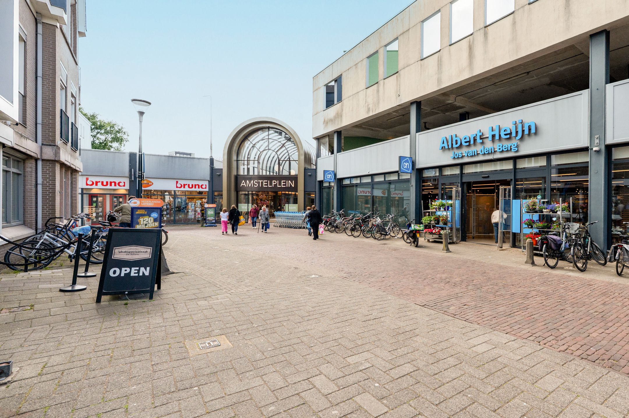 Foto 18 van Amstelplein 87