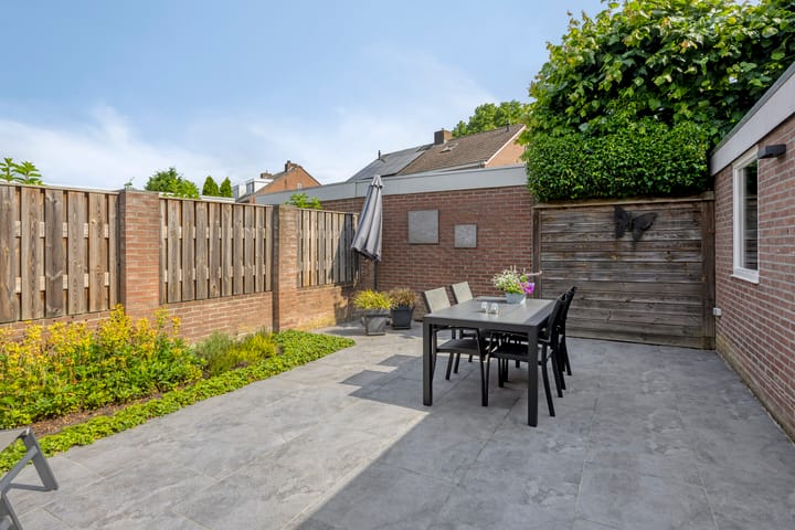 Foto 42 van Janssensstraat 82