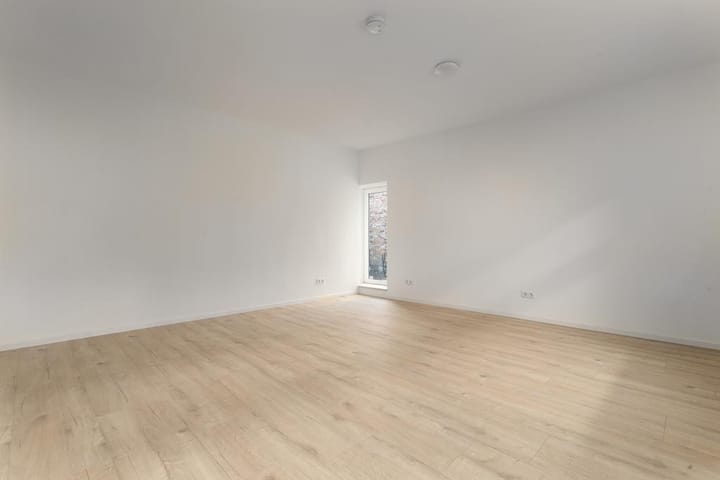 Photo 6 of Oosterstraat 39-B