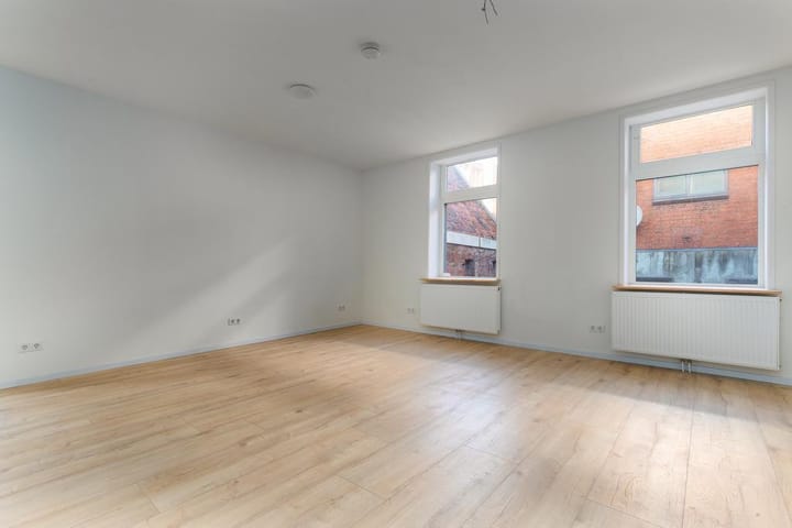 Photo 5 of Oosterstraat 39-B