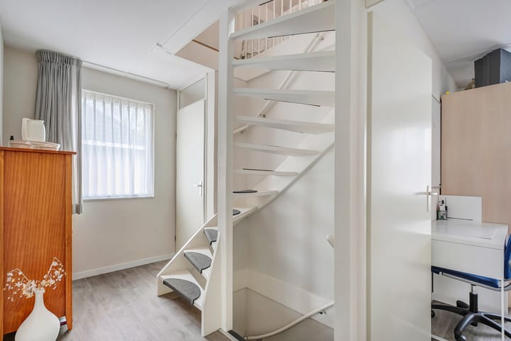 Foto 23 van Roeterskamp 11