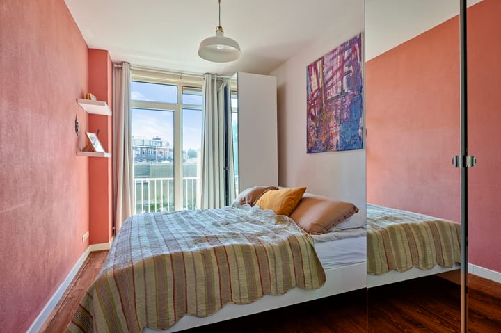 Foto 14 van Van Gentstraat 12-2