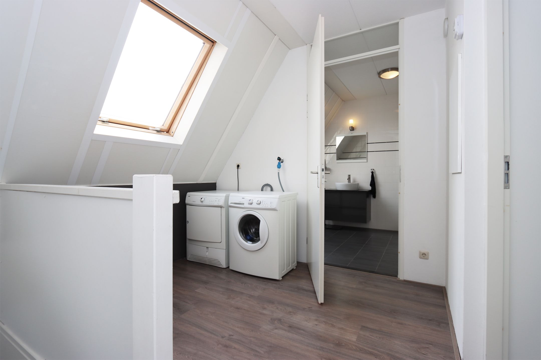 Photo 21 of Bezembinder 26