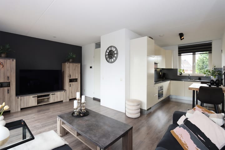 Foto 15 van Bezembinder 26