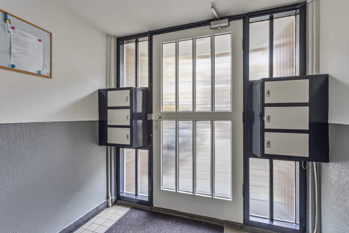 Photo 25 of Pieter de Hooghlaan 50