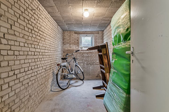 Photo 26 of Pieter de Hooghlaan 50