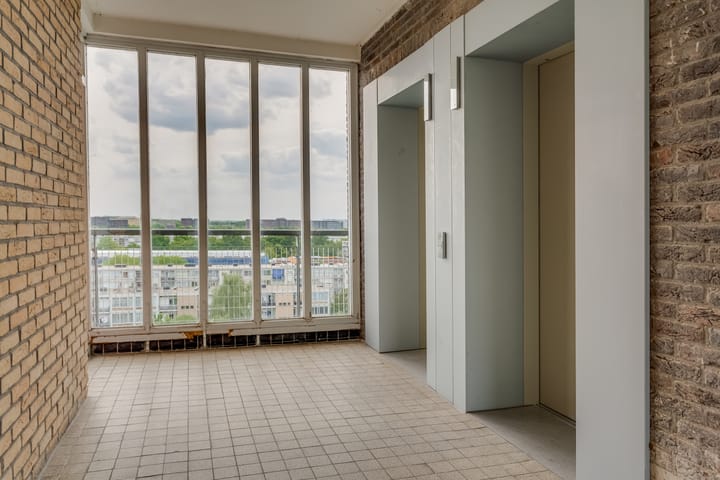 Photo 32 of Livingstonelaan 624