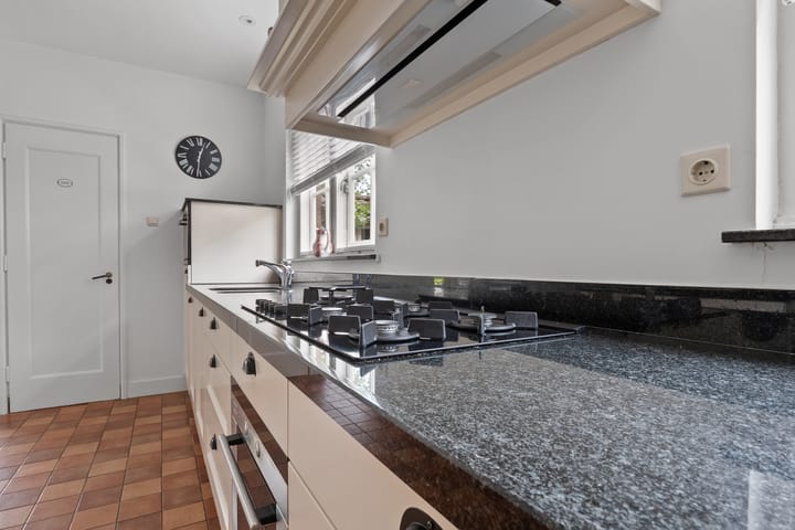 Foto 24 van Van Heurnlaan 12