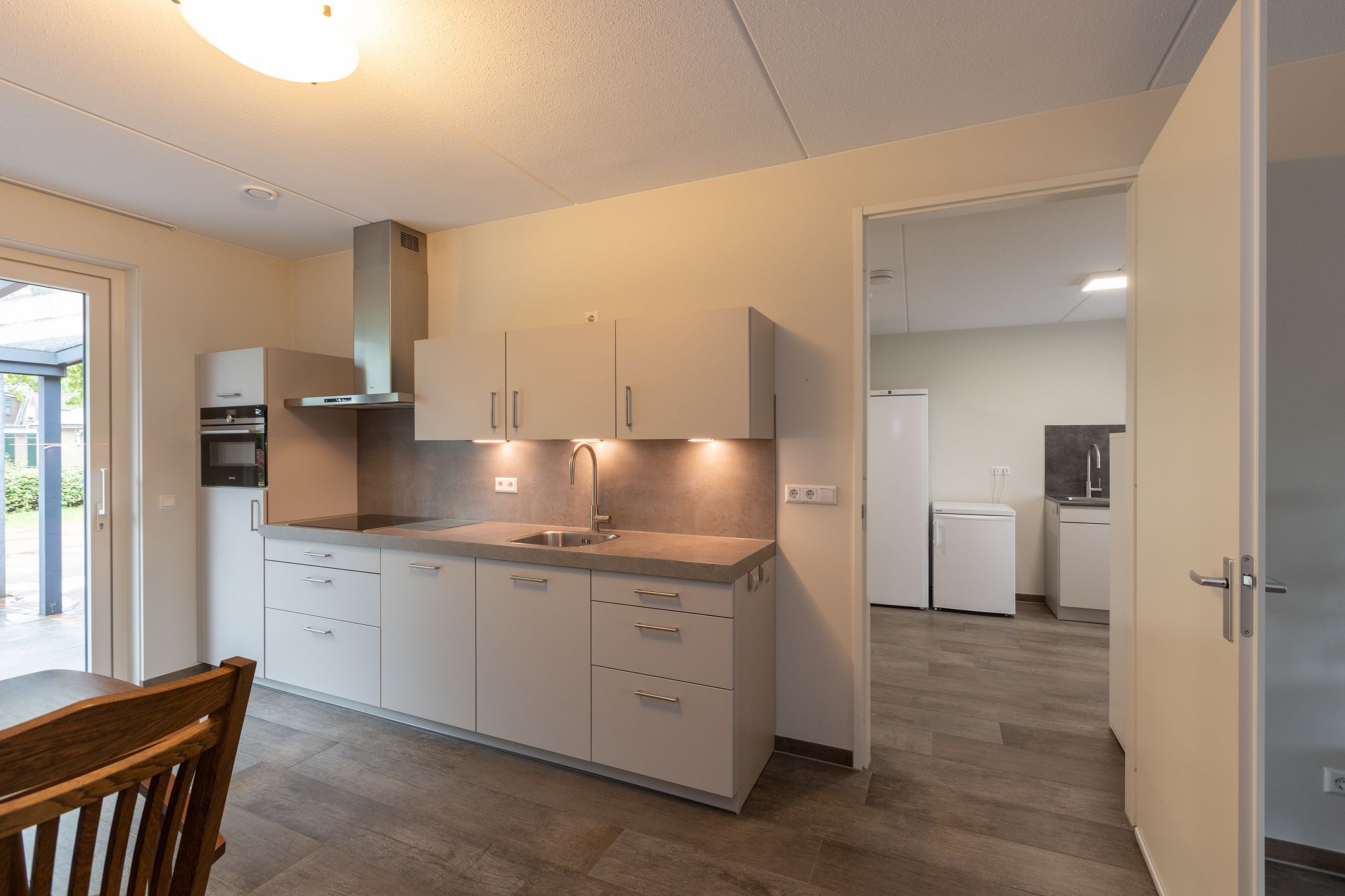 Photo 9 of Heelweg 2-B