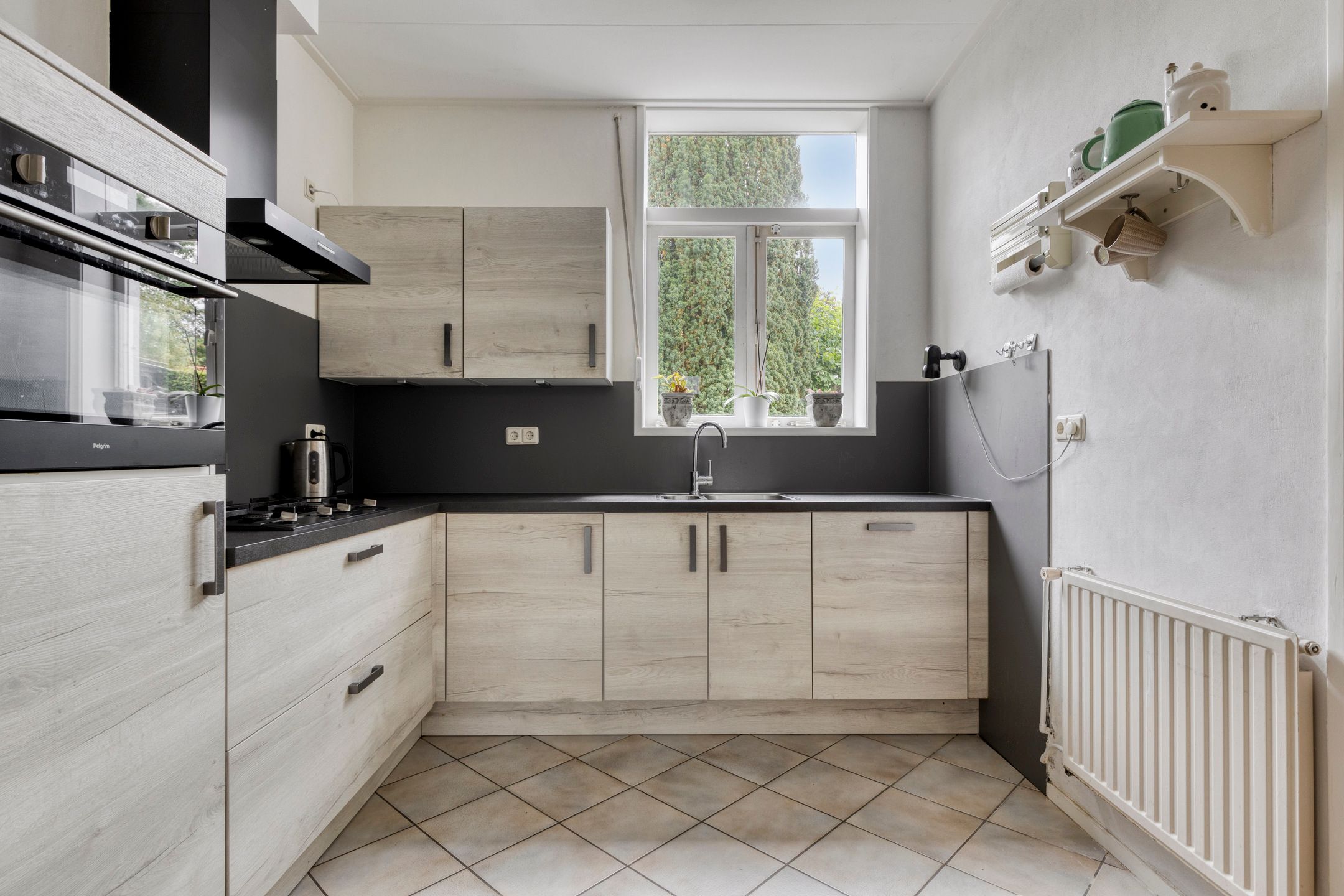 Foto 12 van Regenboogstraat 35