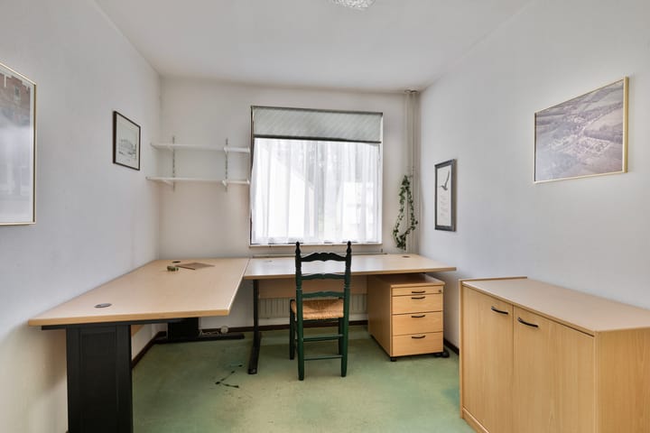 Photo 13 of Laan van Zuilenveld 24