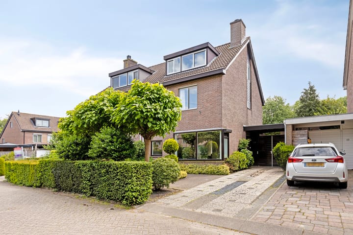 Photo 1 of Laan van Zuilenveld 24