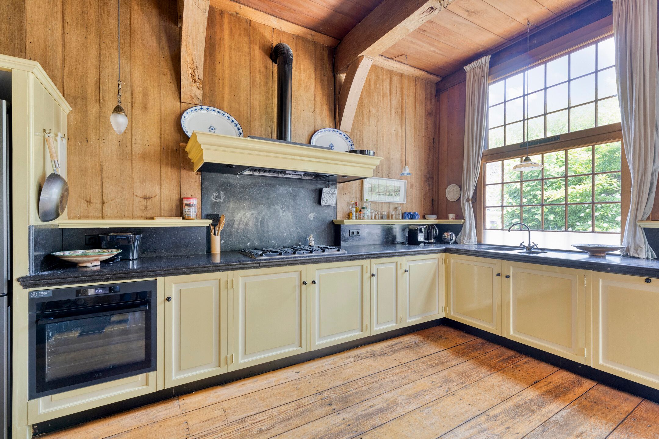 Foto 15 van Roomeinde 13