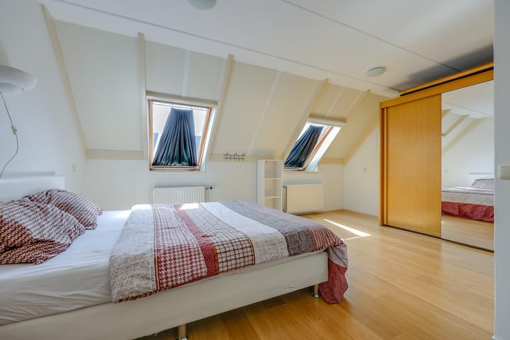 Foto 15 van Buñuellaan 49