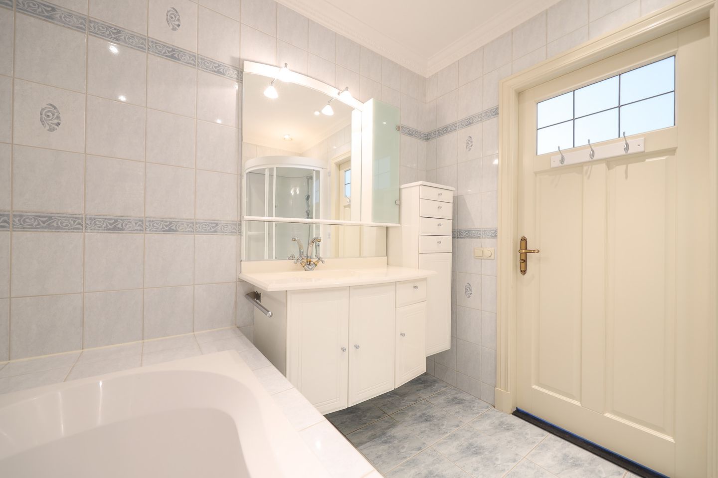 Foto 14 van Pieter Cornelisz. Hooftstraat 111-C