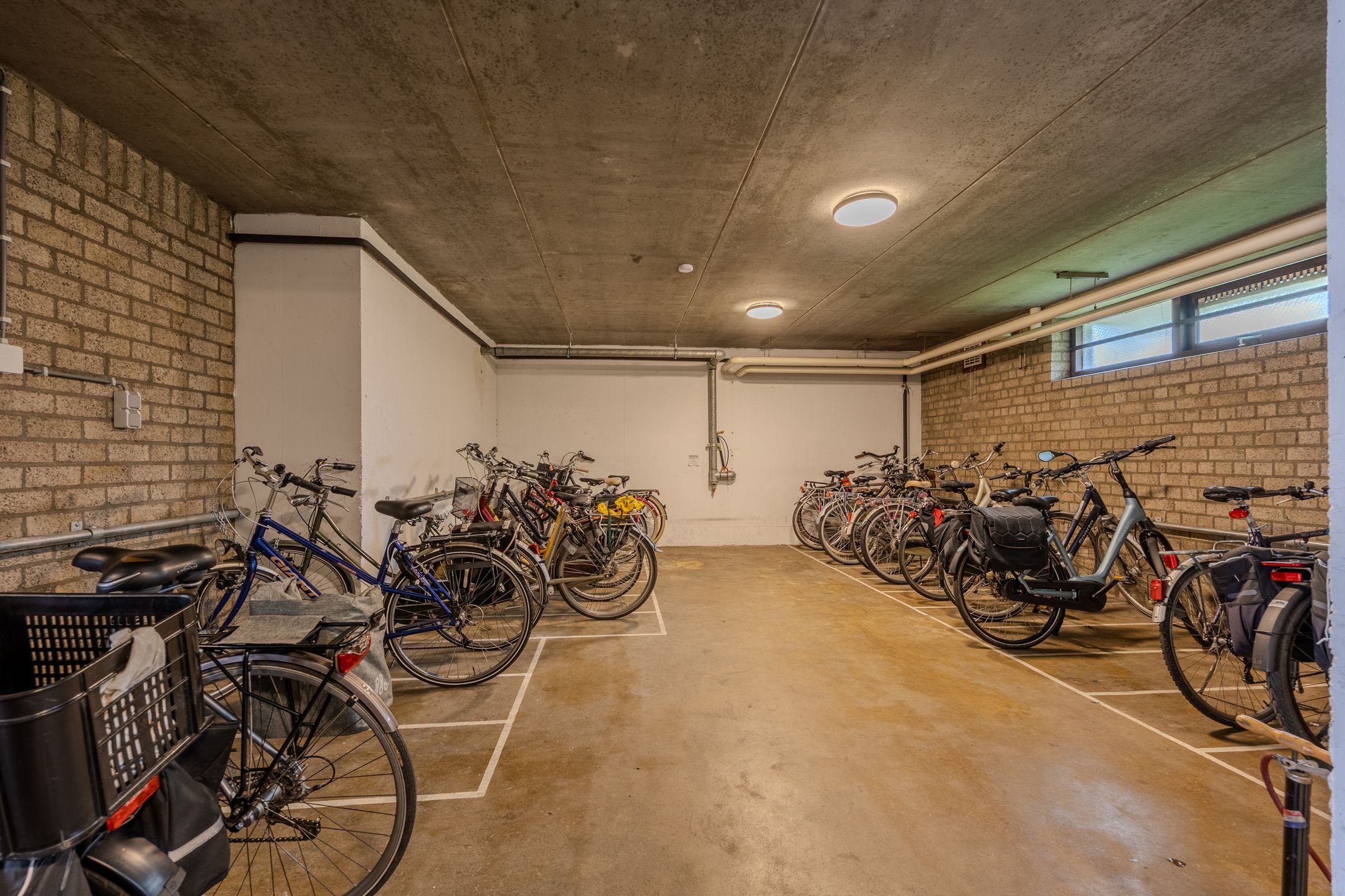 Foto 27 van Huygensweg 40