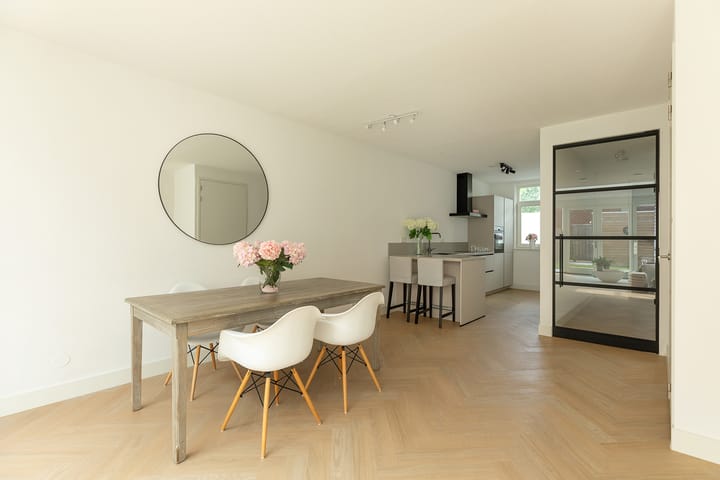 Foto 3 van Dolf van der Lindenstraat 6