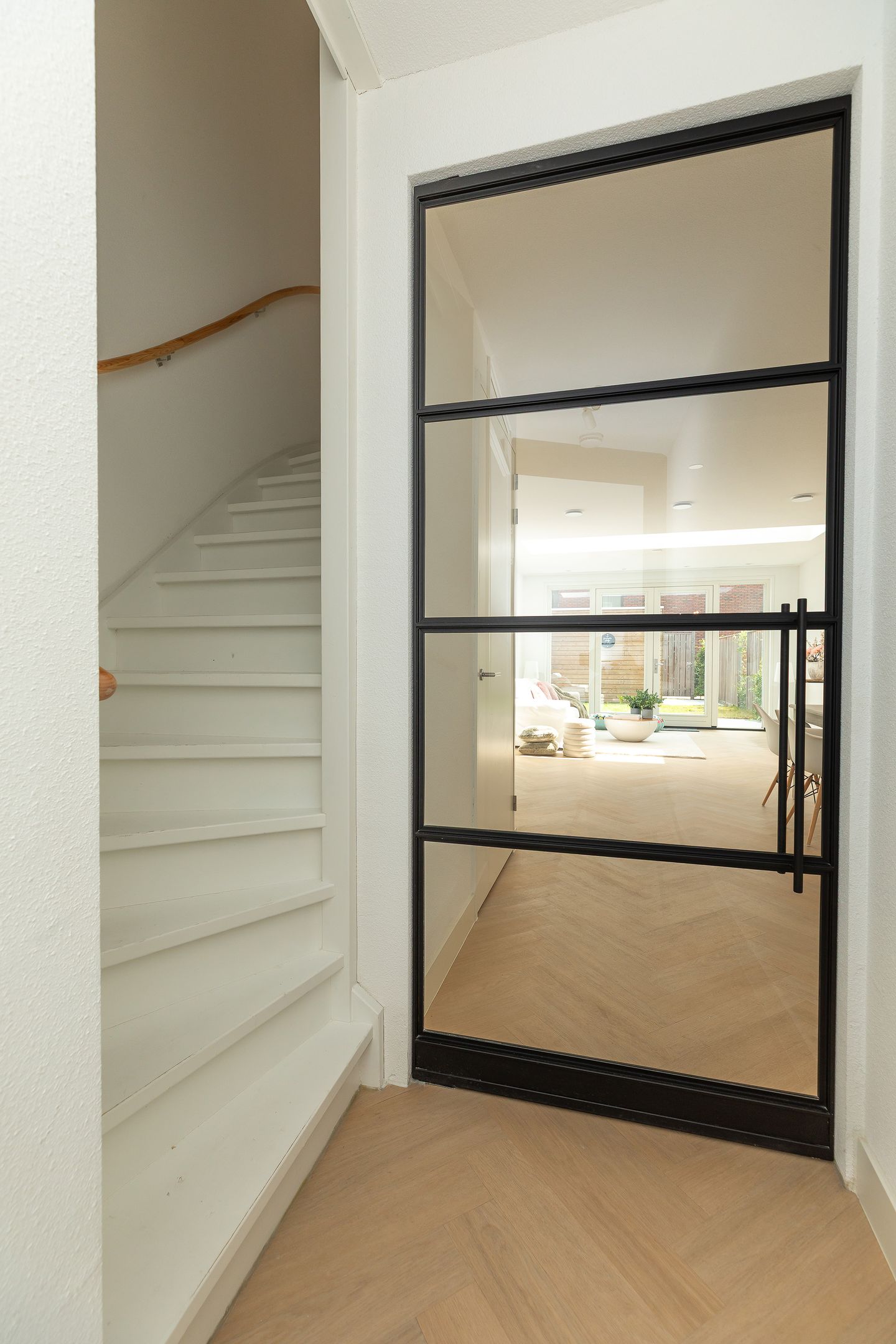 Foto 14 van Dolf van der Lindenstraat 6