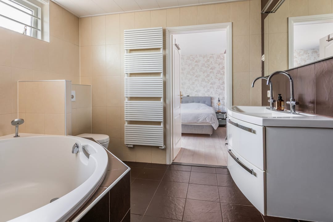 Foto 32 van Haaksbergerweg 9