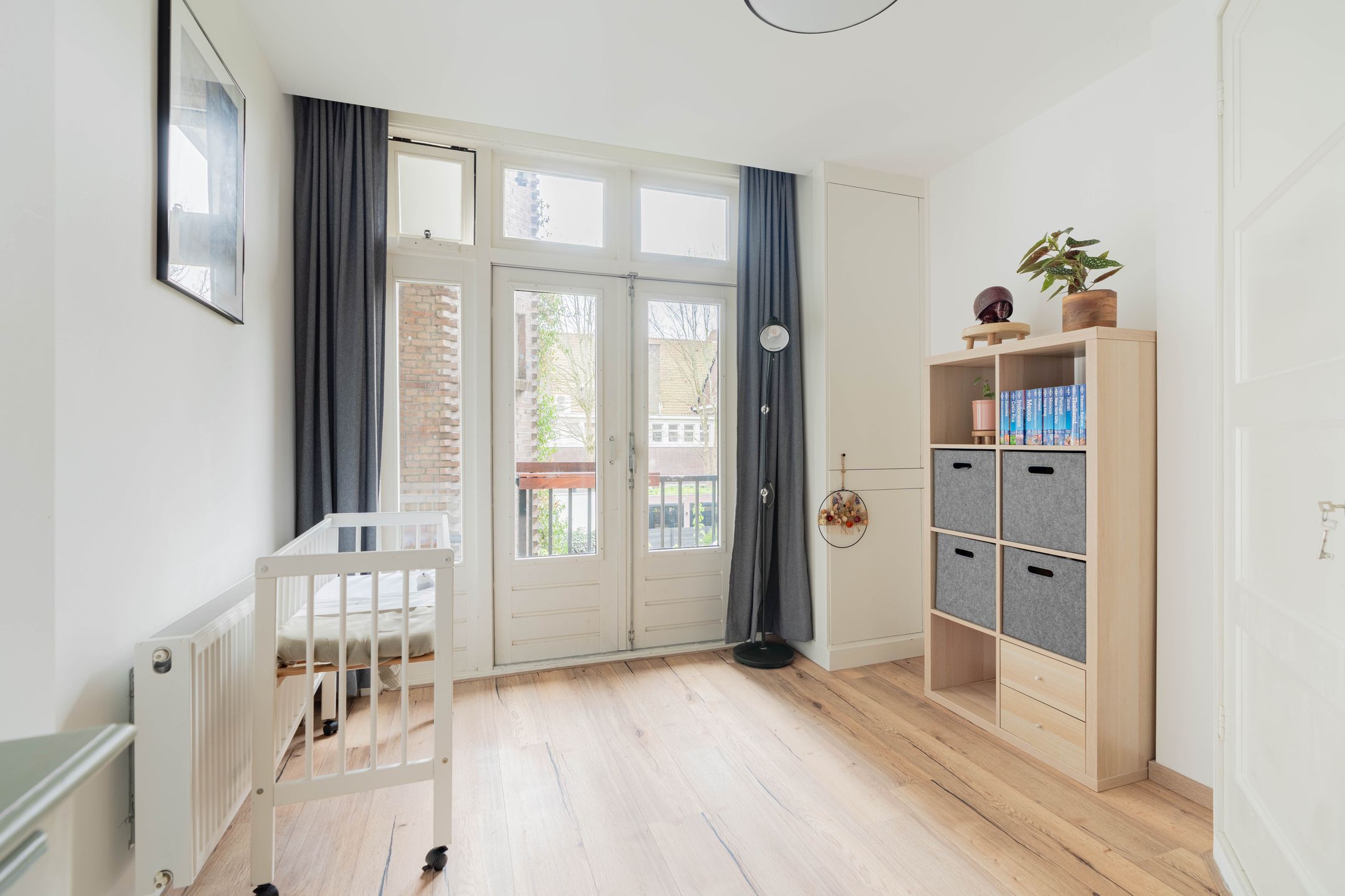 Photo 15 of Jan van Galenstraat 173-1