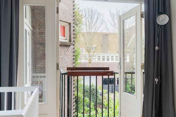 Foto 17 van Jan van Galenstraat 173-1