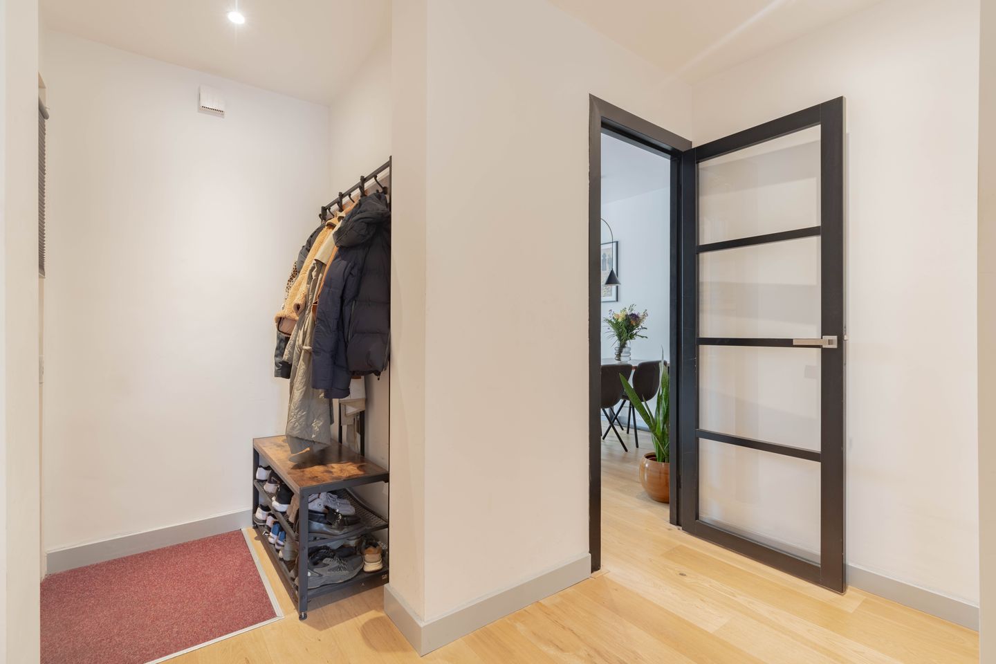Photo 19 of Jan van Galenstraat 173-1
