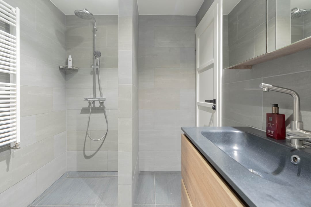 Photo 22 of Jan van Galenstraat 173-1