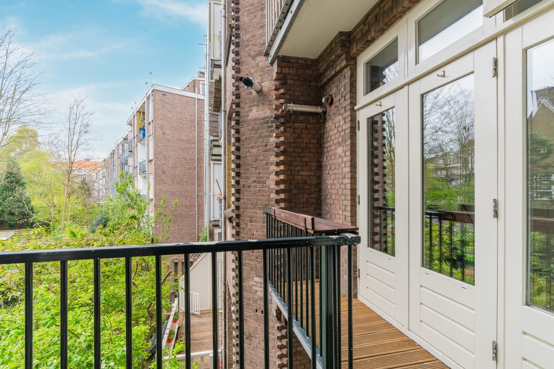 Photo 26 of Jan van Galenstraat 173-1