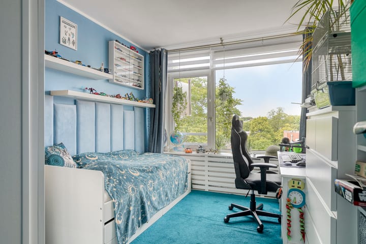 Foto 13 van Tholenstraat 24