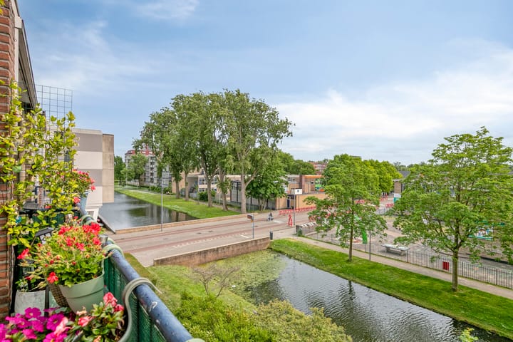 Foto 22 van Tholenstraat 24