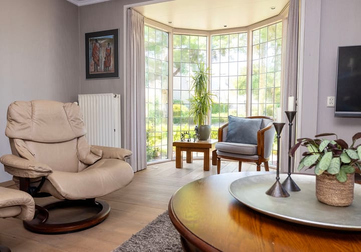 Foto 16 van Den Hof 9