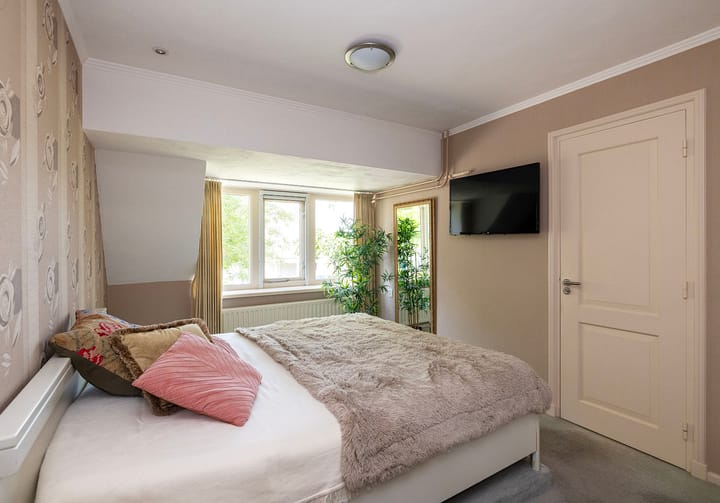 Foto 20 van Den Hof 9