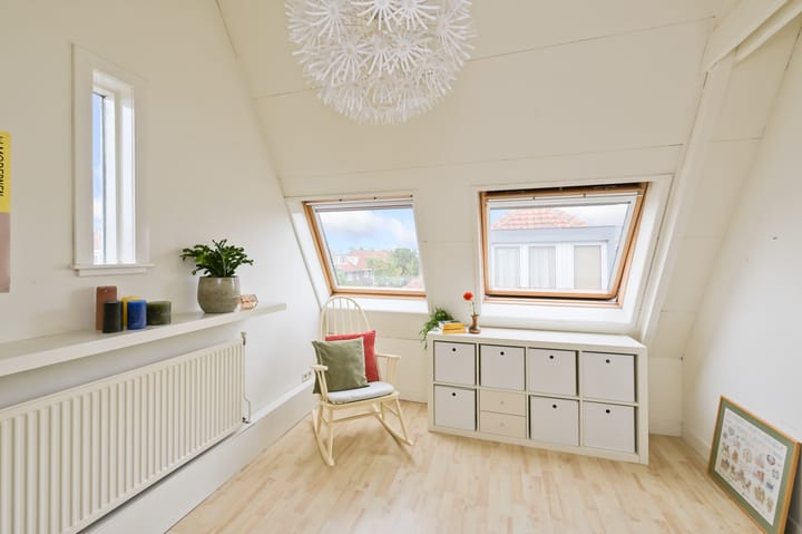 Foto 14 van Dr. Leenaersstraat 22