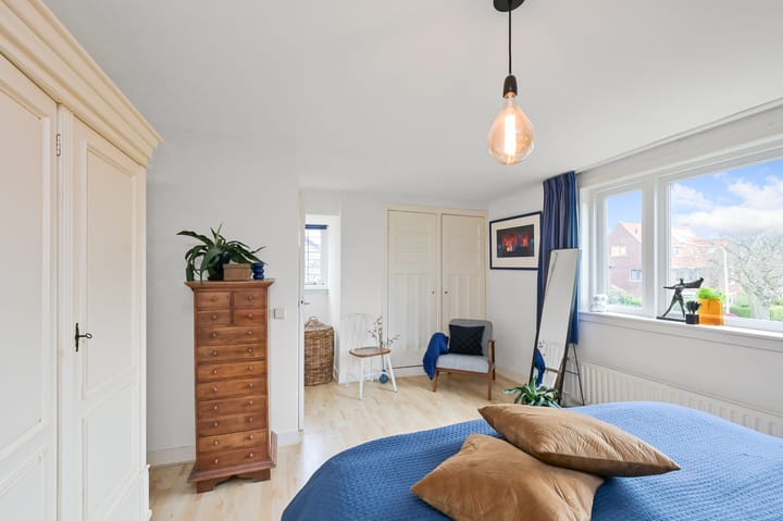 Foto 16 van Dr. Leenaersstraat 22